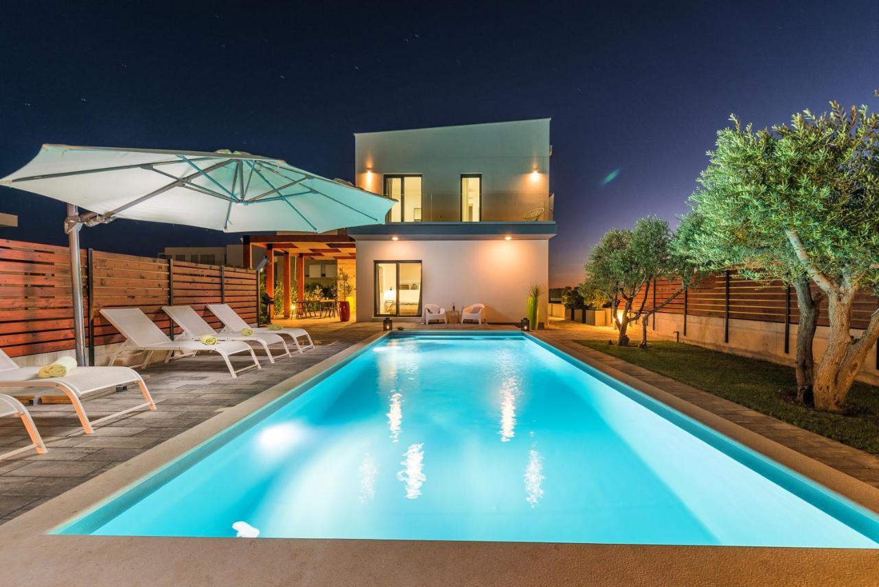 Villa Olea With Heated Pool And Jacuzzi Sukošan 外观 照片