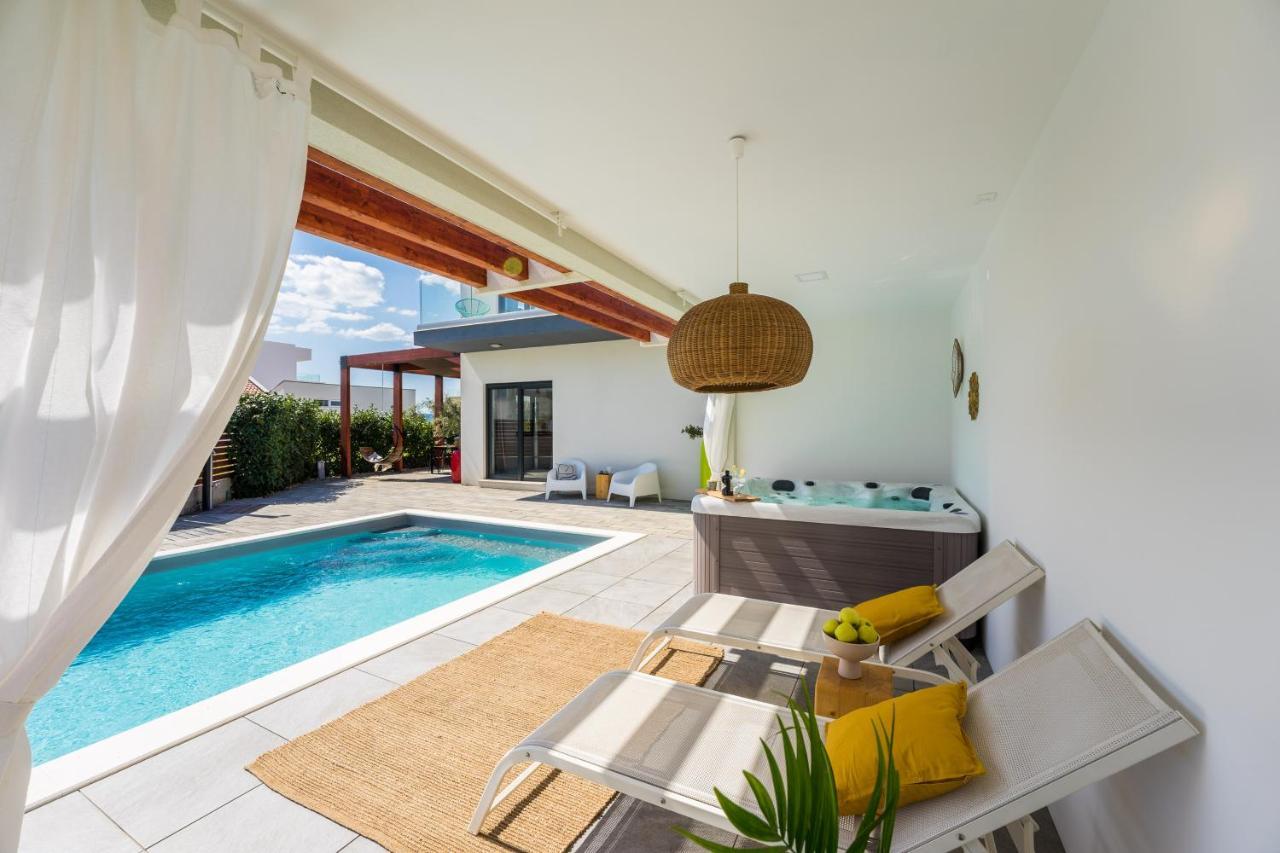 Villa Olea With Heated Pool And Jacuzzi Sukošan 外观 照片